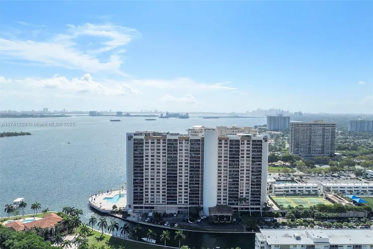 Cricket Club Miami #503 image #18