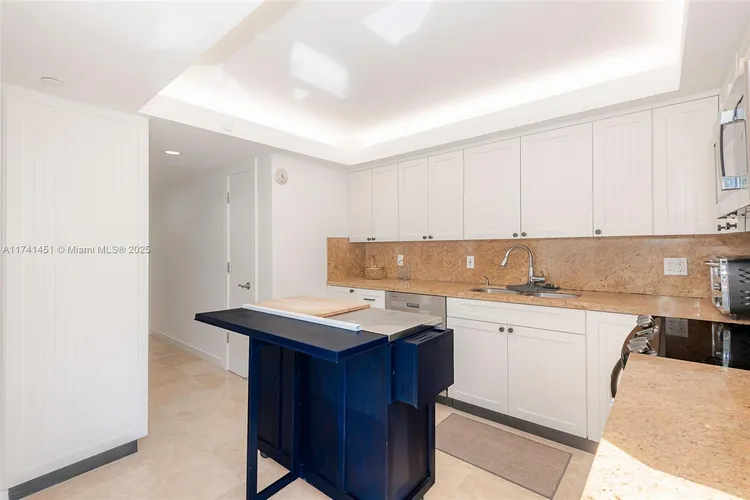 Sands of Key Biscayne #2H image #12