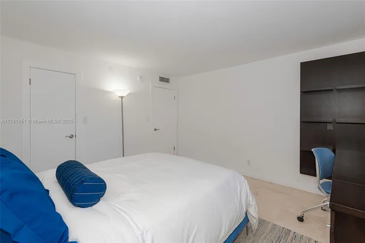 Sands of Key Biscayne #2H image #17