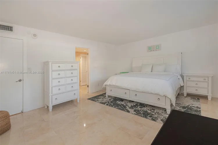 Sands of Key Biscayne #2H image #22