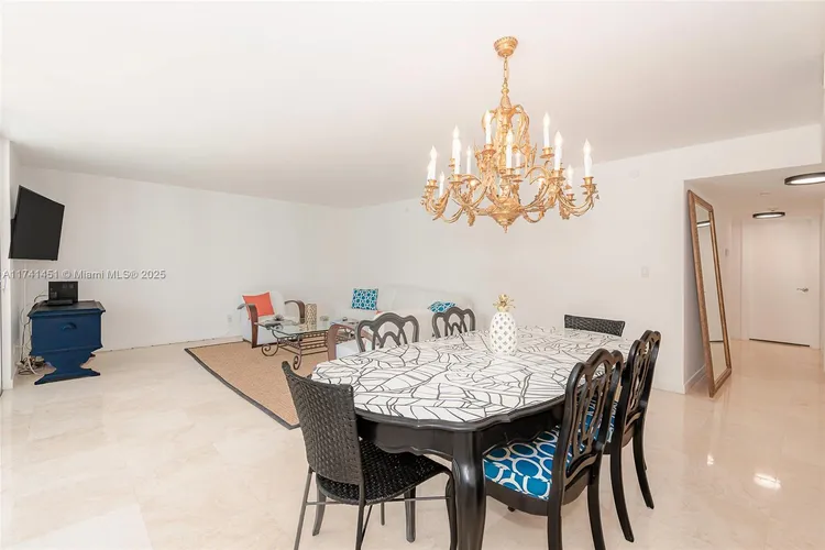 Sands of Key Biscayne #2H image #8