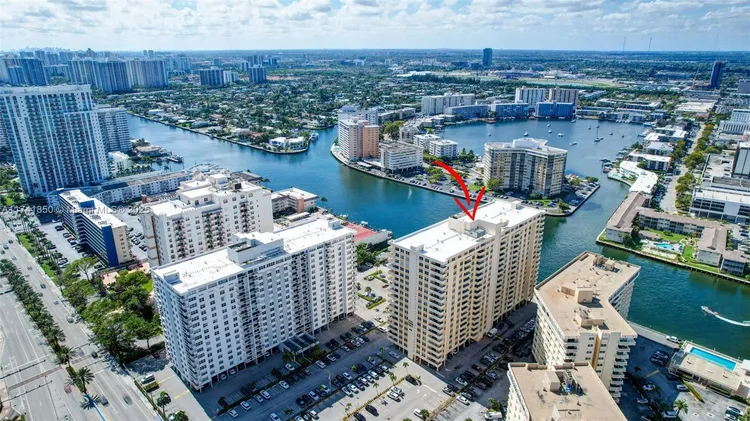 Plaza Towers North #1612 image #21