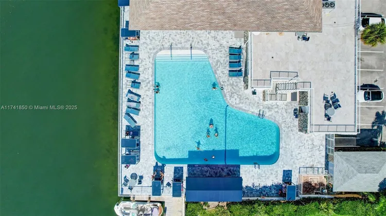 Plaza Towers North #1612 image #25