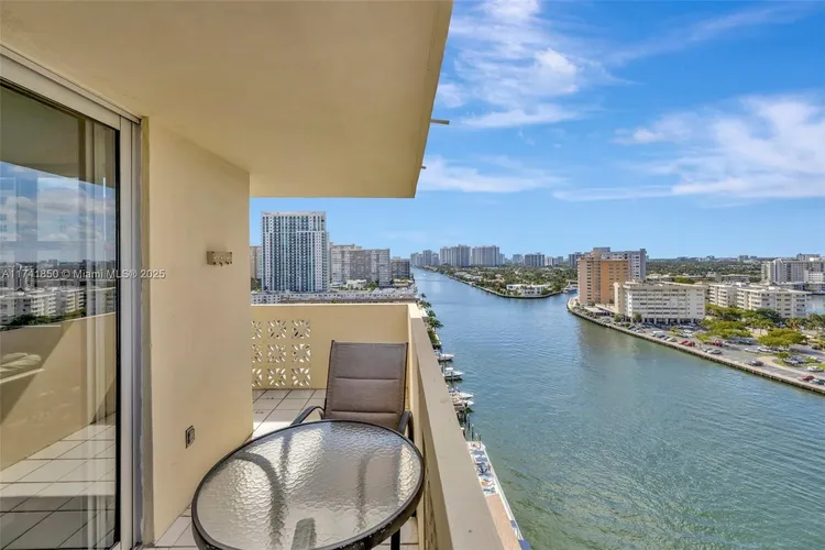 Plaza Towers North #1612 image #30