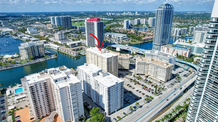 Plaza Towers North #1612 image #56