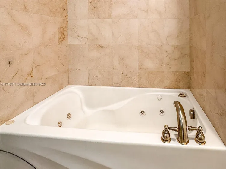 Akoya #4311 image #24