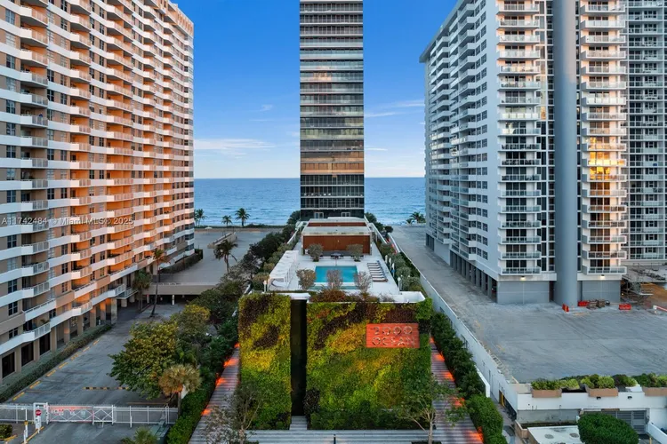 2000 Ocean #10B image #36