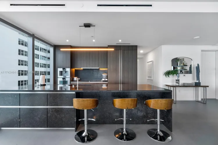 2000 Ocean #10B image #8