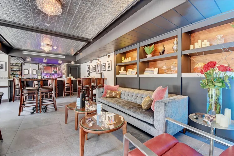 The Mutiny #911 image #16