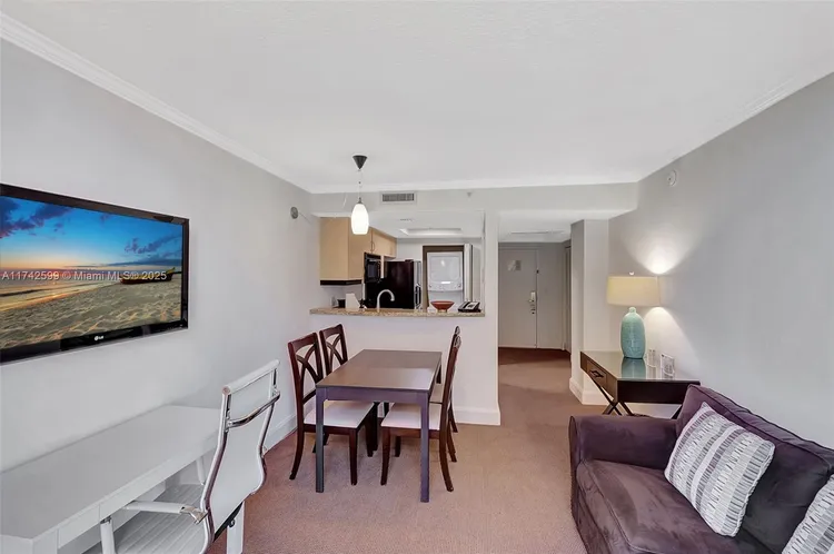 The Mutiny #911 image #6