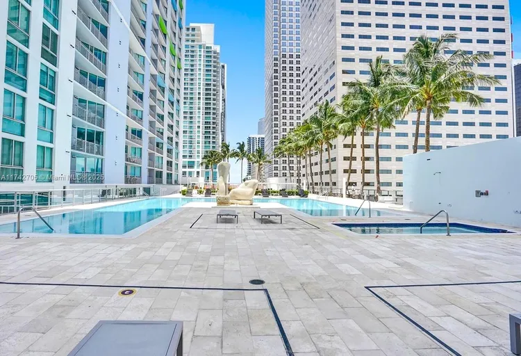 One Miami #1415 image #31