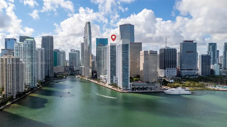 One Miami #1415 image #38