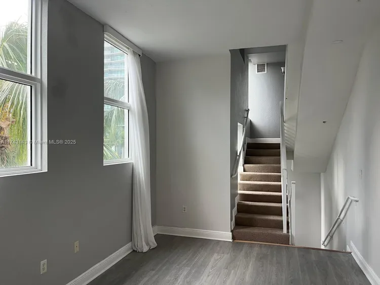 Moon Bay #TH1 image #11