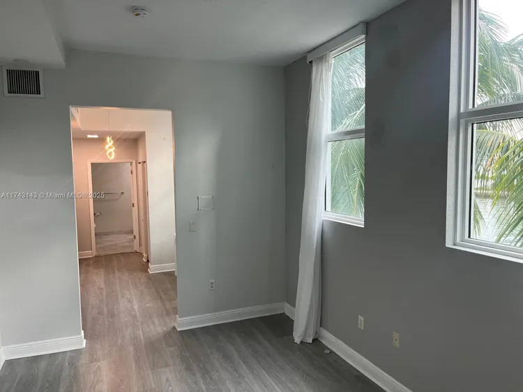 Moon Bay #TH1 image #13