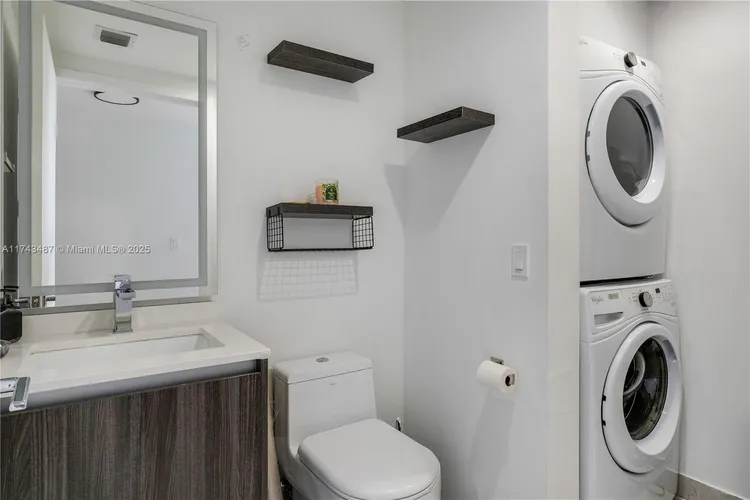 Aria on the Bay #2800 image #33