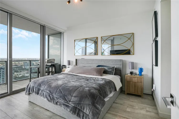 Aria on the Bay #2800 image #34