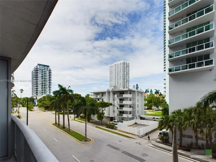 Aria on the Bay #205 image #15