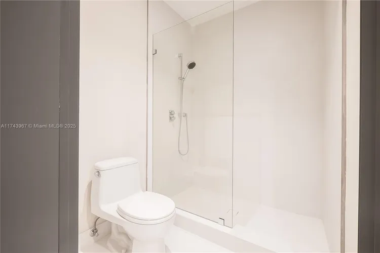 Porsche Design Tower #2705 image #12