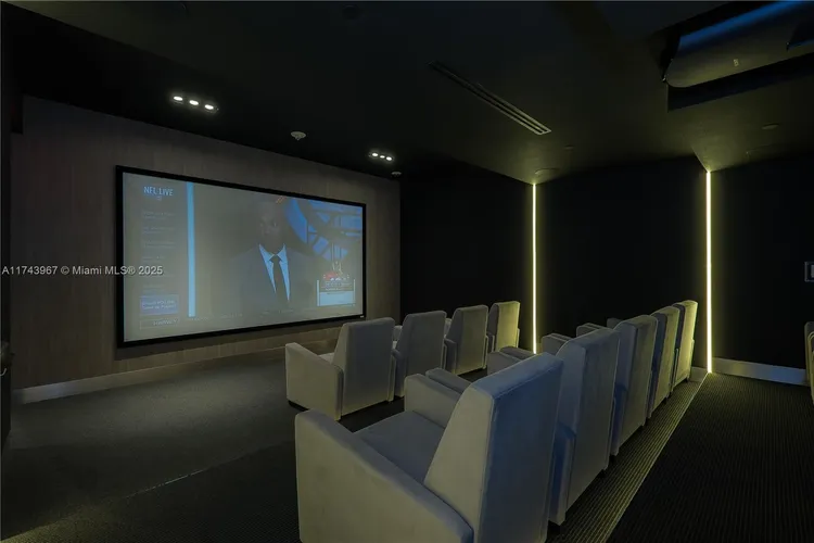 Porsche Design Tower #2705 image #45