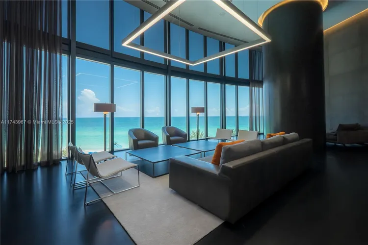 Porsche Design Tower #2705 image #46