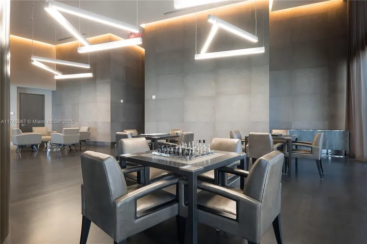 Porsche Design Tower #2705 image #48