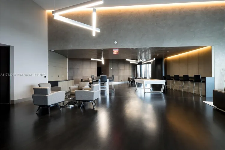 Porsche Design Tower #2705 image #52