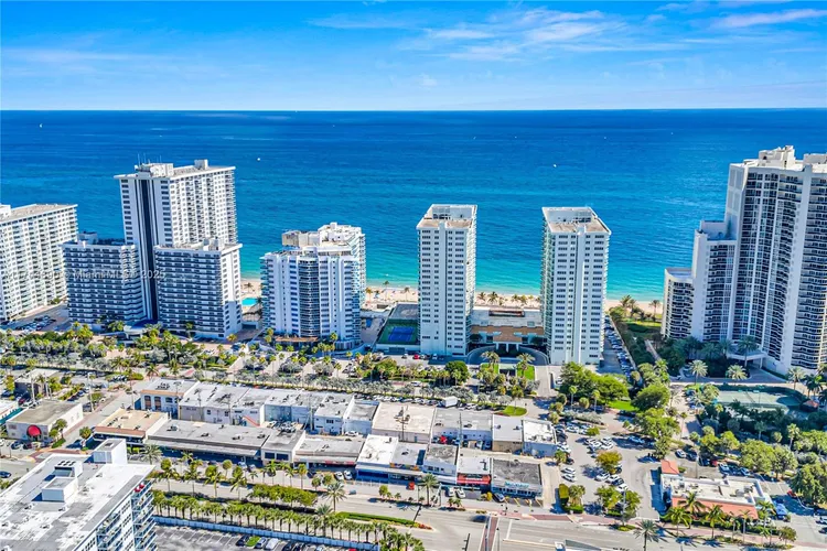 Southpoint Towers #1109N image #43