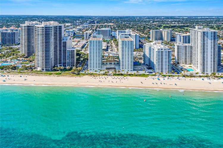 Southpoint Towers #1109N image #45