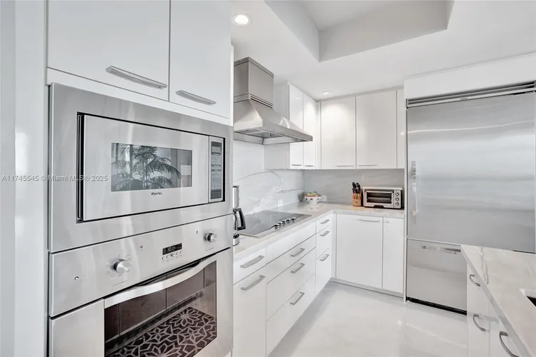 The Plaza at Oceanside #711 image #12