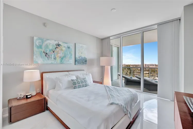 The Plaza at Oceanside #711 image #14