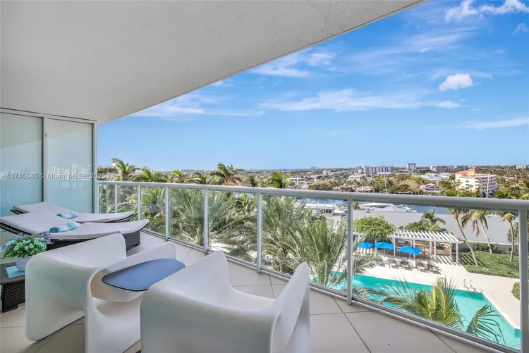 The Plaza at Oceanside #711 image #21