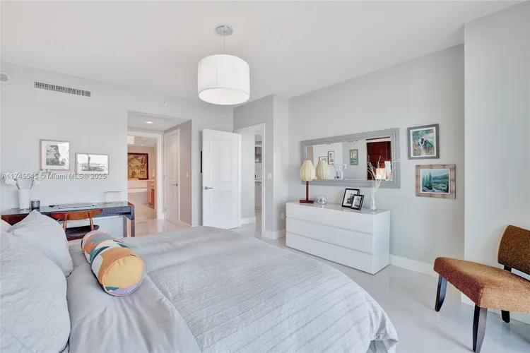 The Plaza at Oceanside #711 image #24