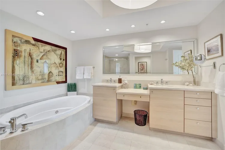 The Plaza at Oceanside #711 image #27