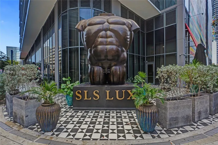 SLS Lux Brickell #5010 image #24