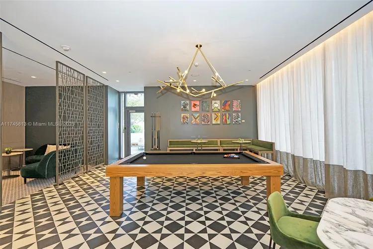 SLS Lux Brickell #5010 image #29