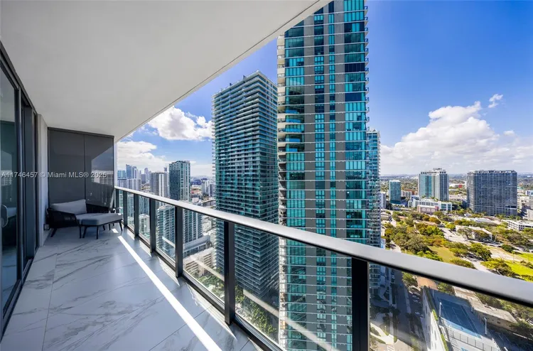 One Paraiso #3603 image #41