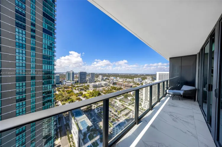 One Paraiso #3603 image #42