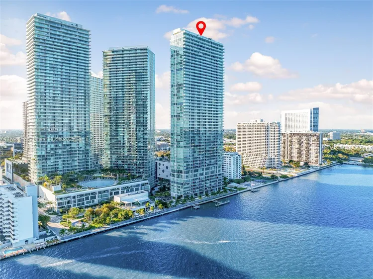 One Paraiso #3603 image #53