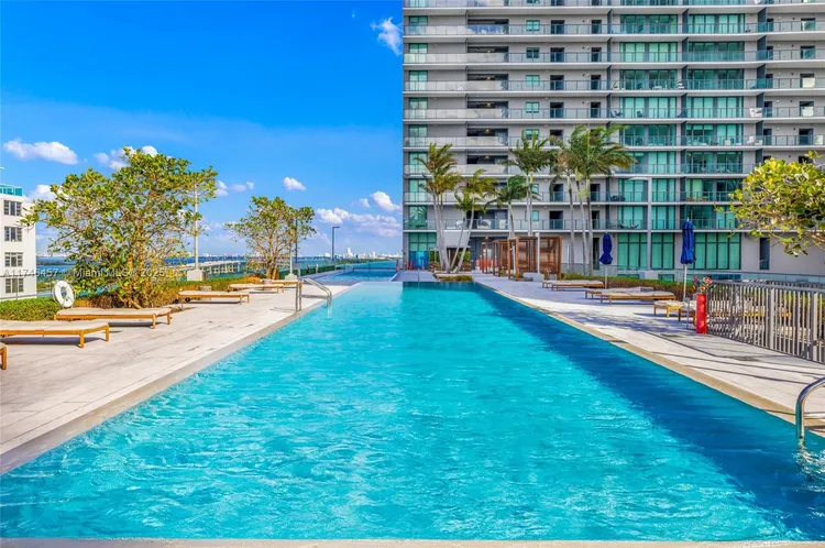 One Paraiso #3603 image #73