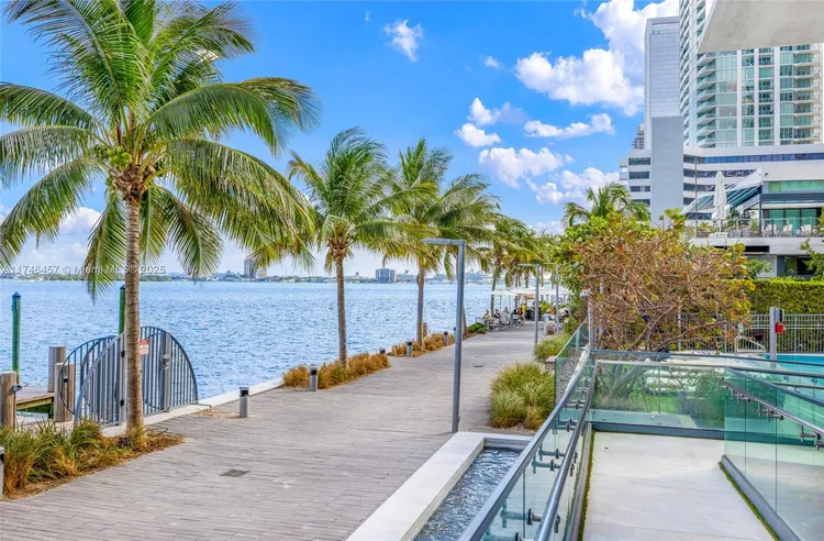 One Paraiso #3603 image #74