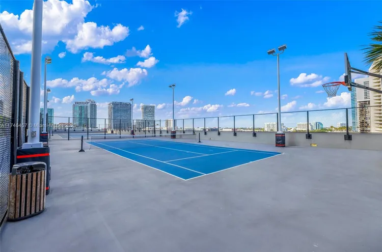 One Paraiso #3603 image #82