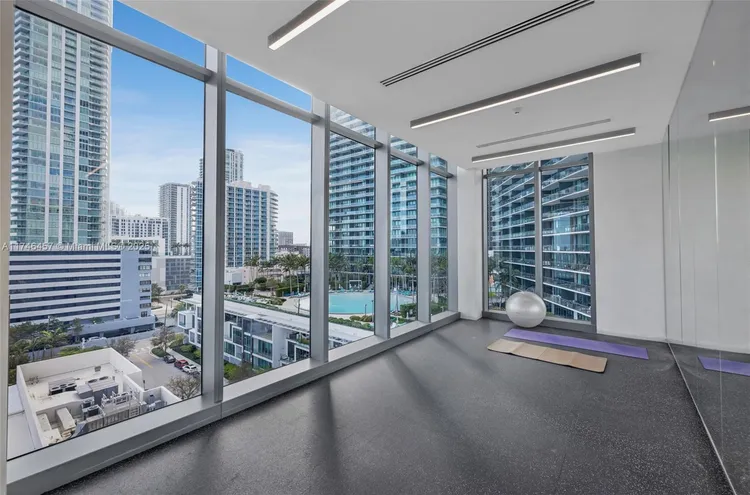 One Paraiso #3603 image #88