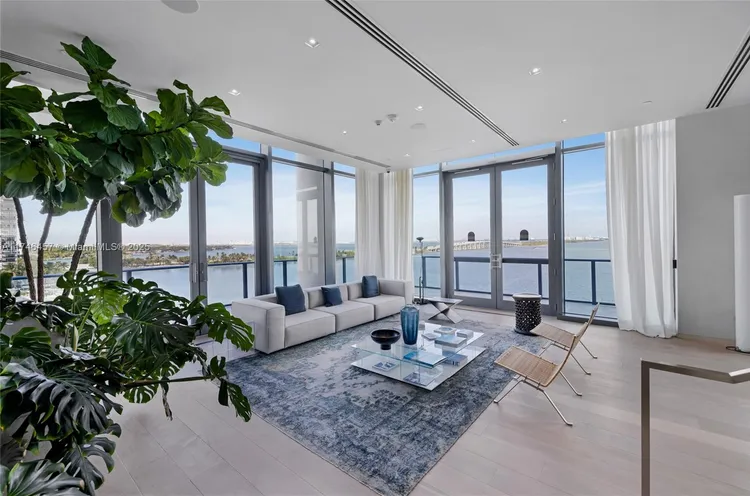 One Paraiso #3603 image #91