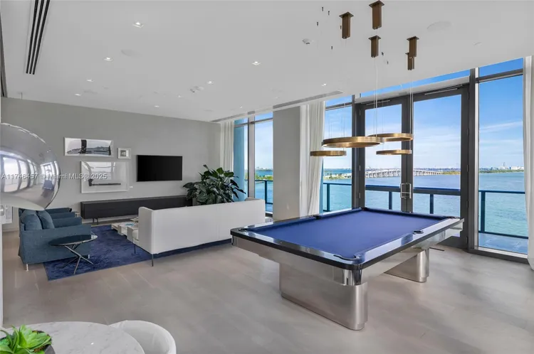 One Paraiso #3603 image #97