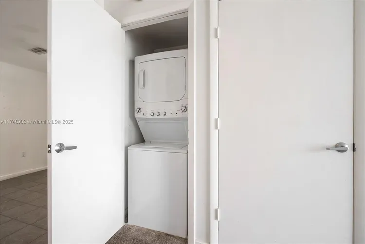 50 Biscayne #2305 image #15