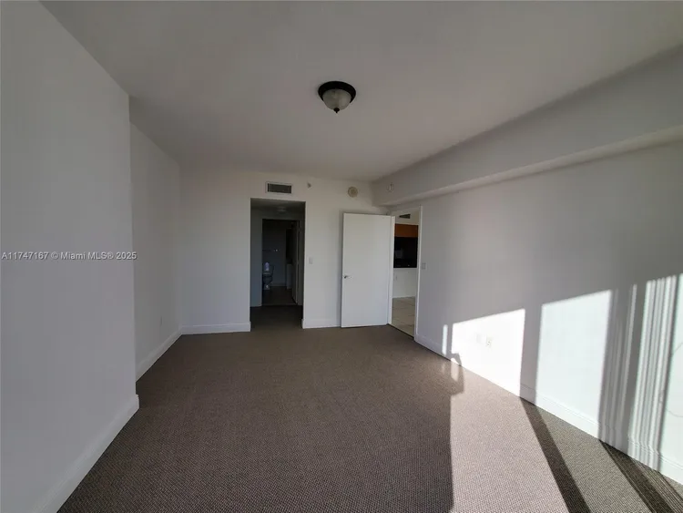 Opera Tower #4010 image #7