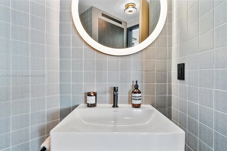 Paraiso Bay #4708 image #39