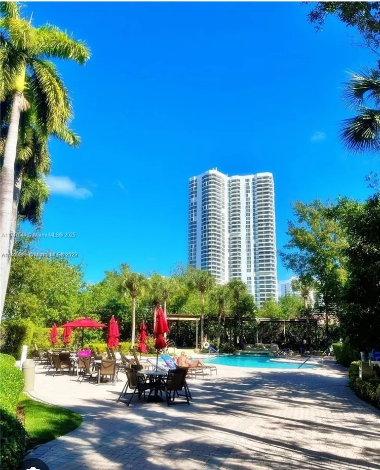Mystic Pointe 600 #1902 image #14