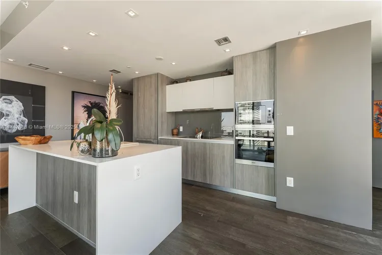 Biscayne Beach #2601 image #8