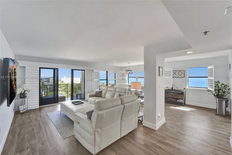 The Summit #701S image #14